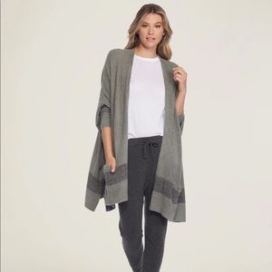 Barefoot dreams cliffside wrap